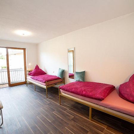 Haus Haas Zimmer&Fewo Lauda-Königshofen Exterior foto