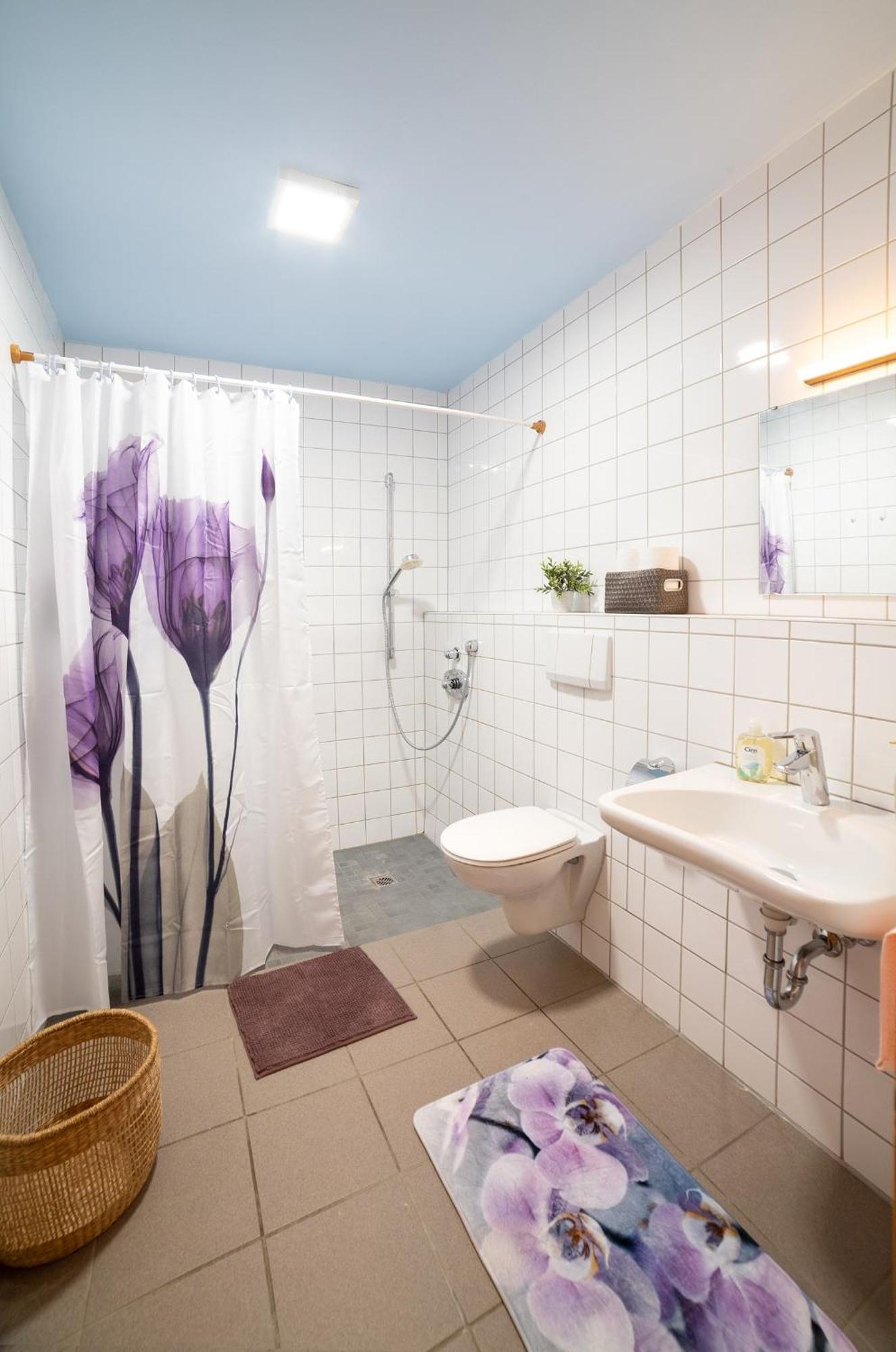 Haus Haas Zimmer&Fewo Lauda-Königshofen Exterior foto